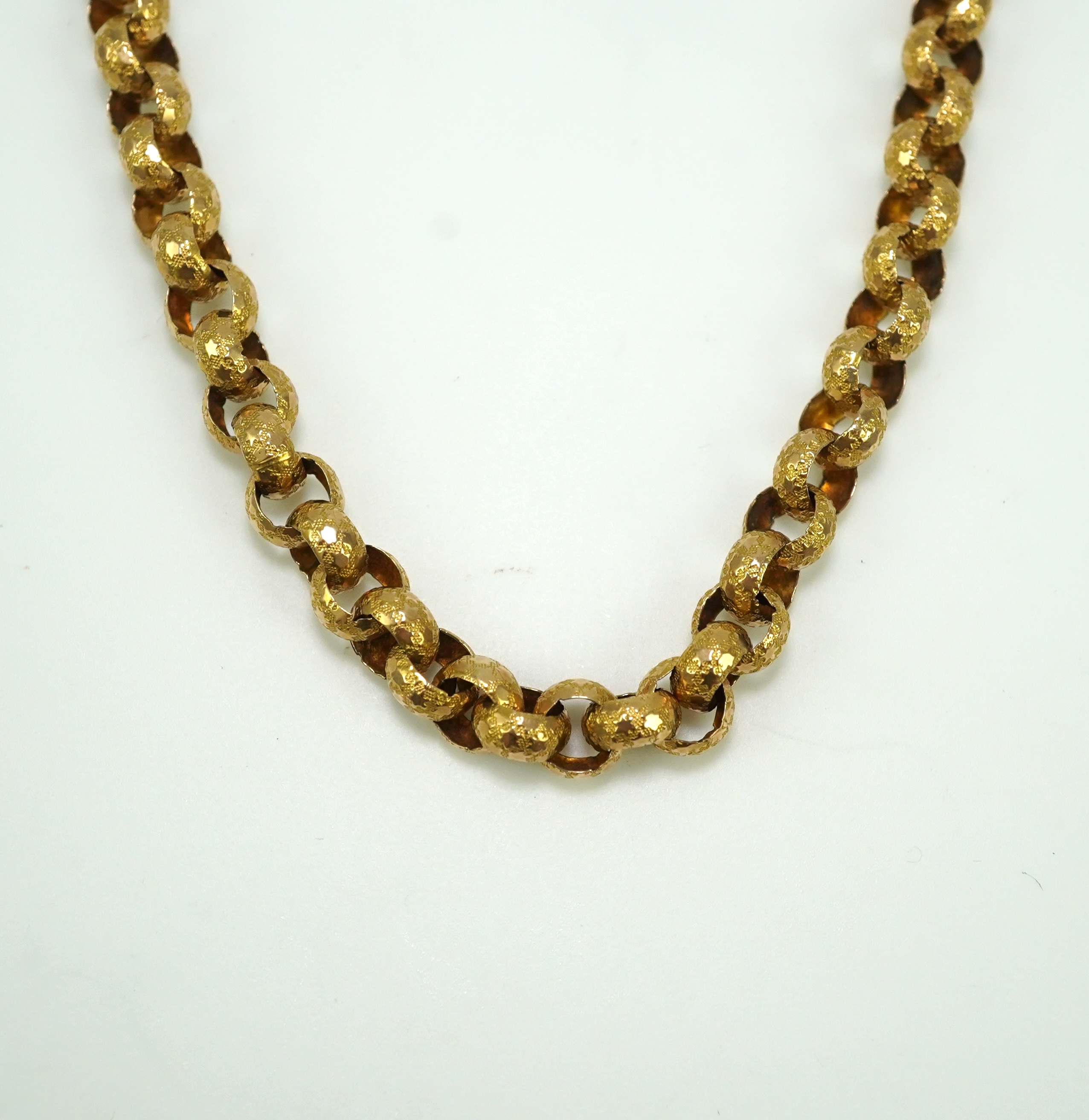 An attractive Georgian gold long guard chain, early 19th century